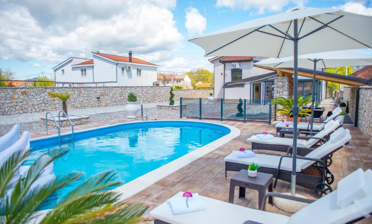 Villa Plavota Ljubuski Exterior photo
